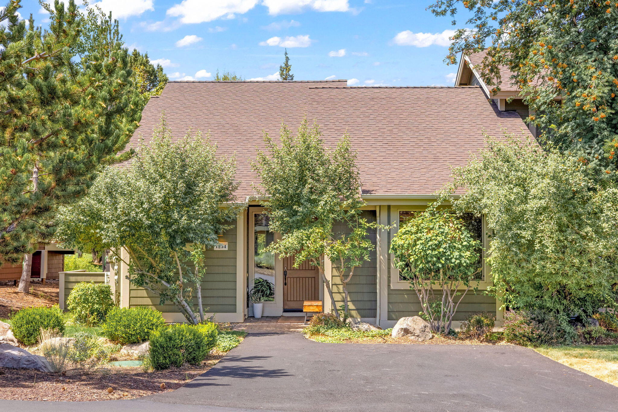 Eagle Crest - Residential
