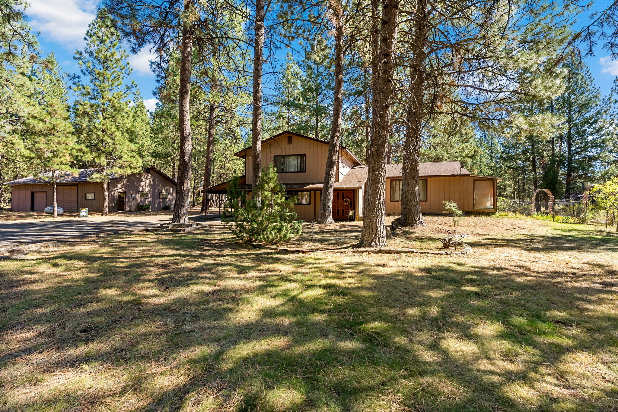Deschutes RiverWoods - Residential