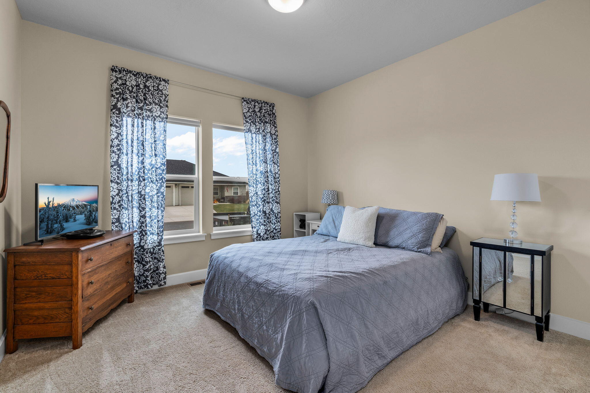 Josie Meadows - Residential