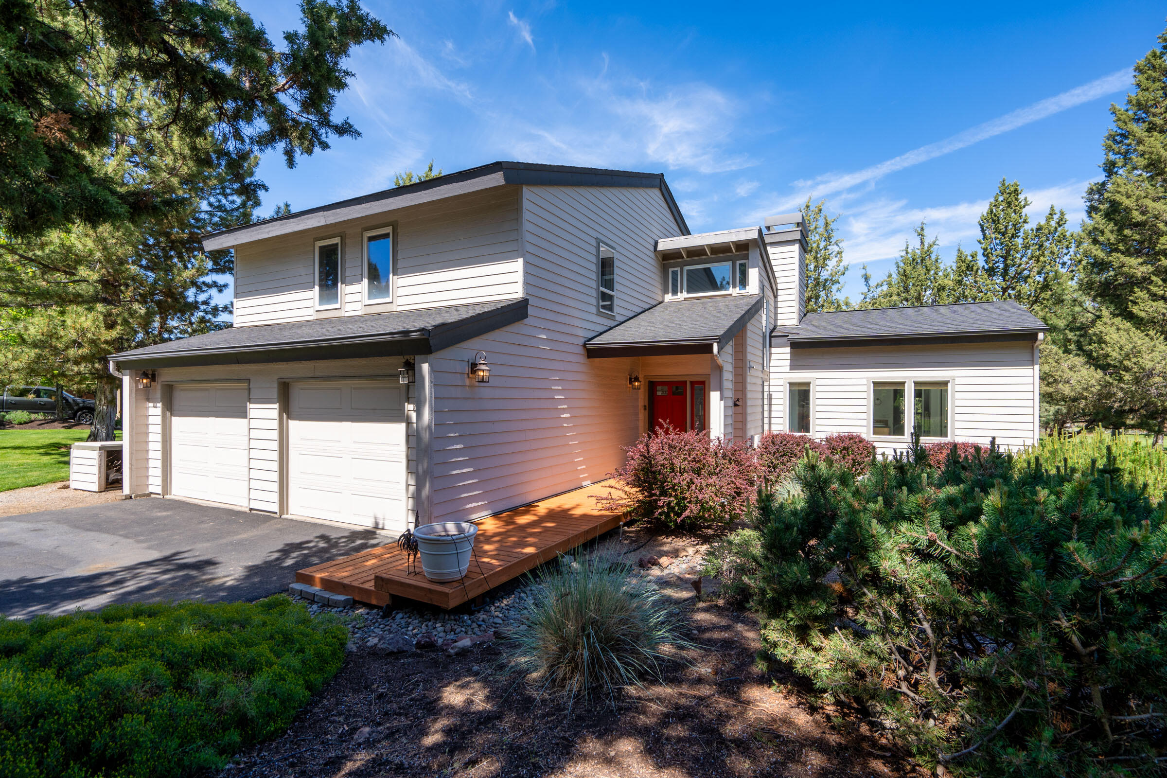 Eagle Crest - Residential