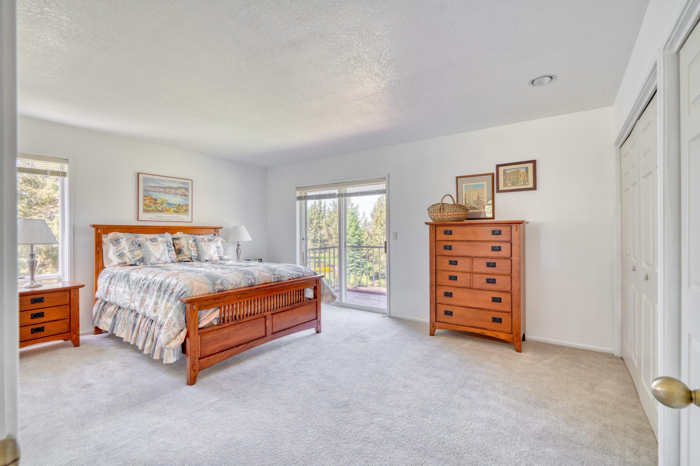 Eagle Crest - Residential