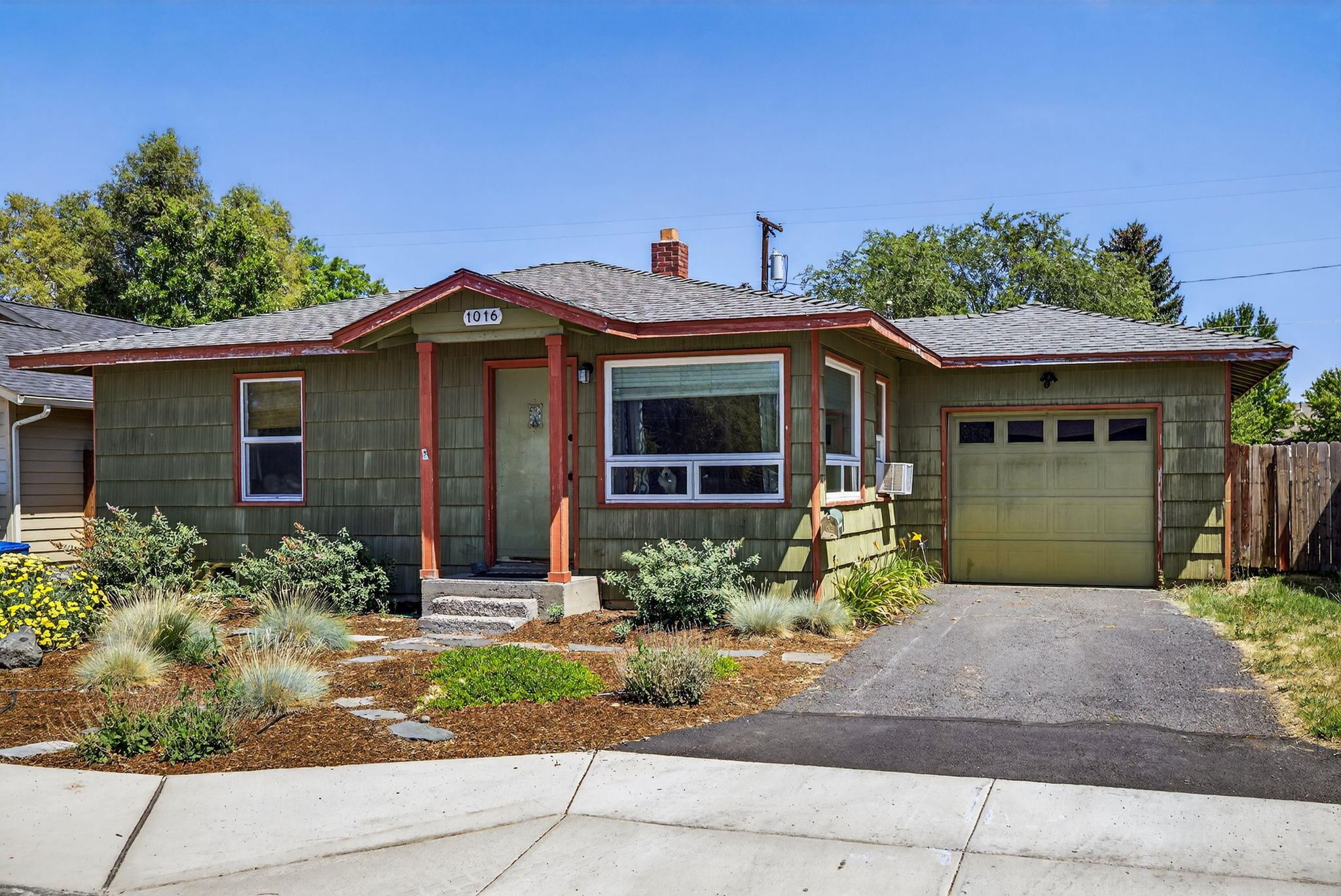 MUST SEE SW Redmond gem! Great investment or starter home, perfectly located close to shopping, parks, schools, and downtown amenities. Large backyard ready for your landscape vision or space for your outdoor toys. Outdoor shed included for storage needs.