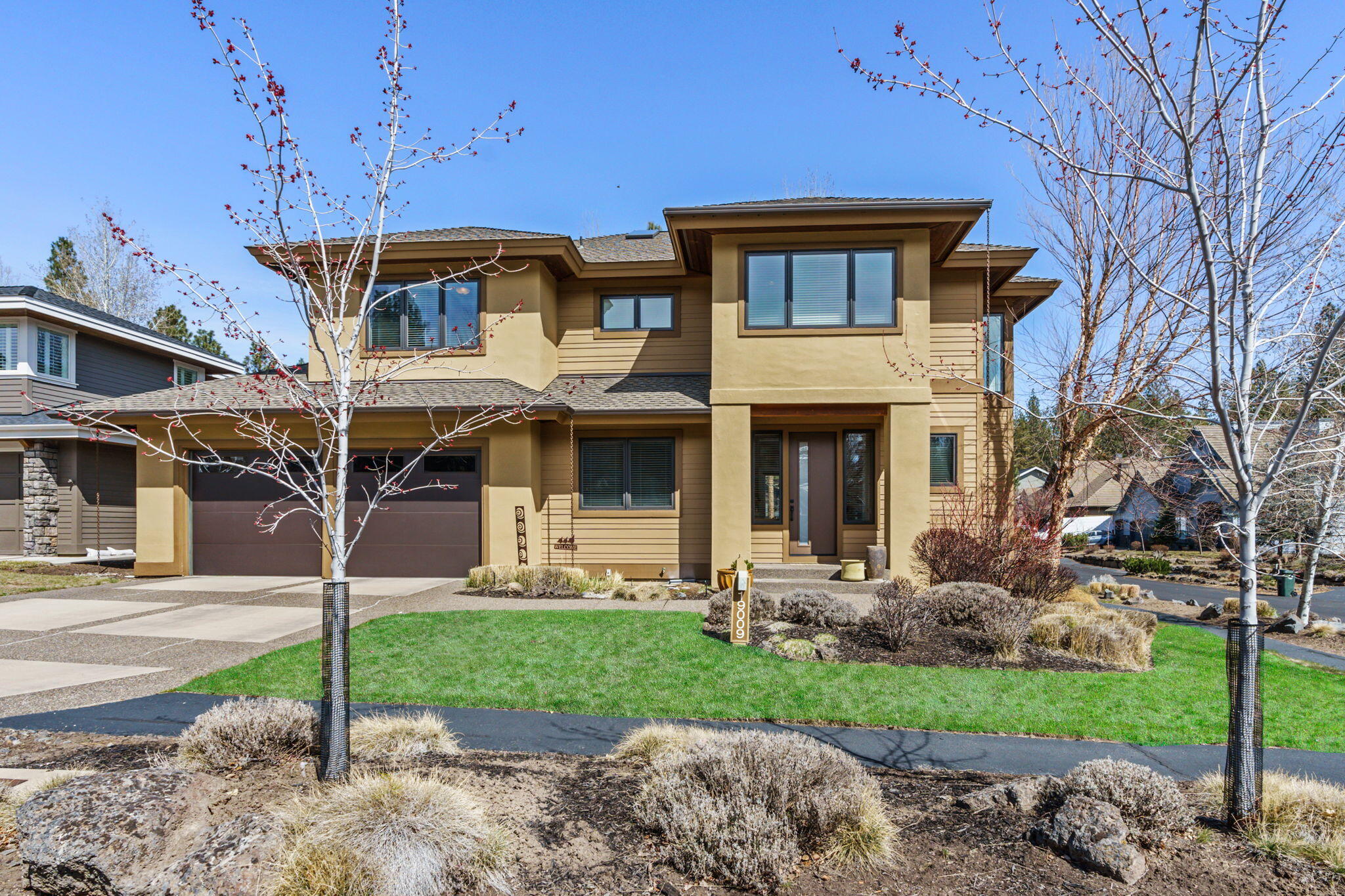 Three Pines - Residential
