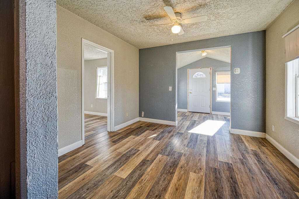 Klamath Falls -Klamath Lake Addition - Residential