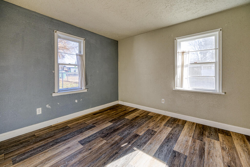 Klamath Falls -Klamath Lake Addition - Residential