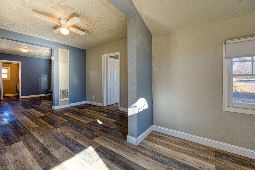 Klamath Falls -Klamath Lake Addition - Residential