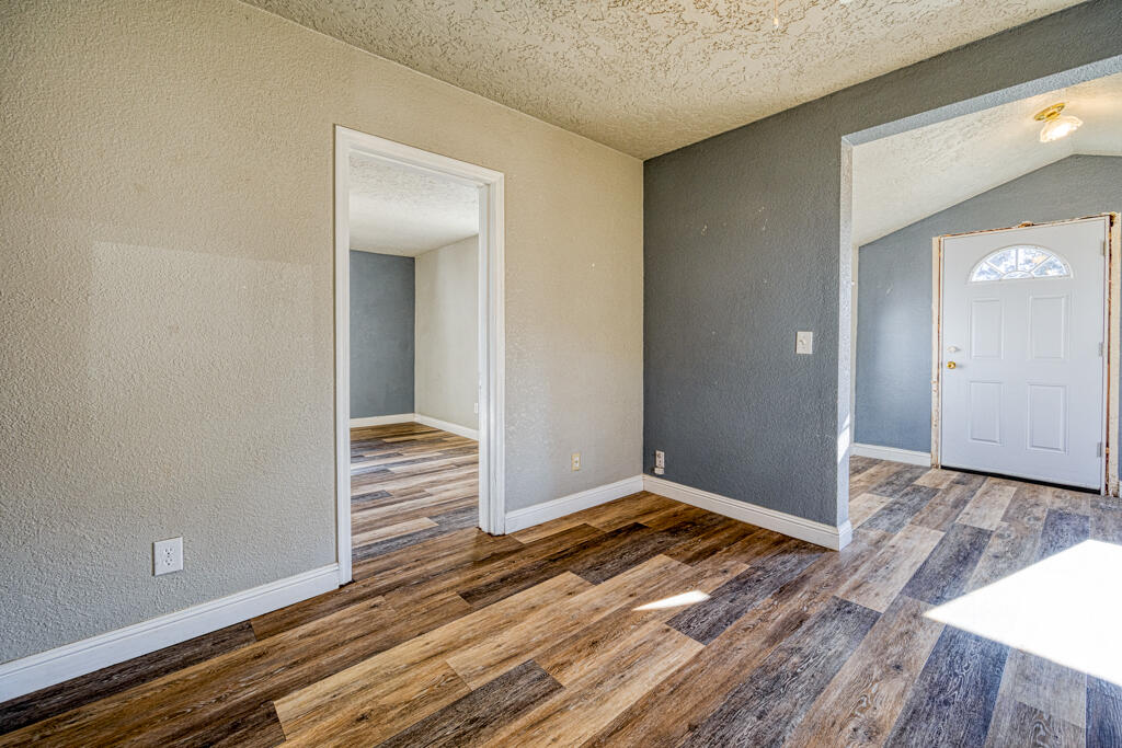 Klamath Falls -Klamath Lake Addition - Residential