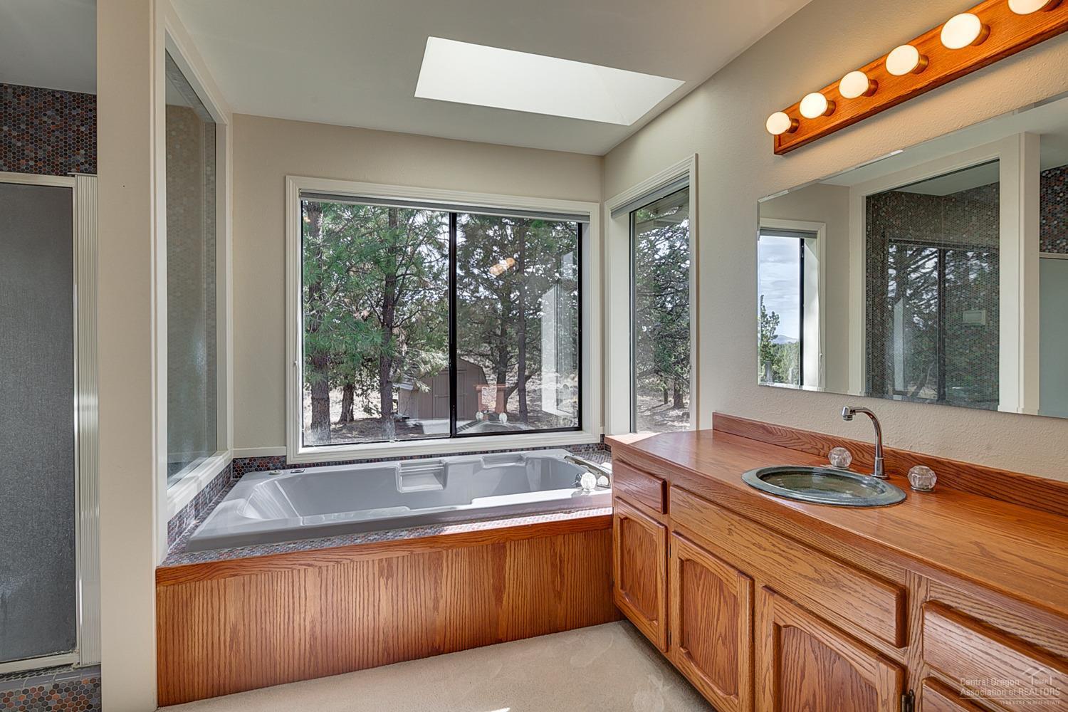 Howells Hilltop - Residential