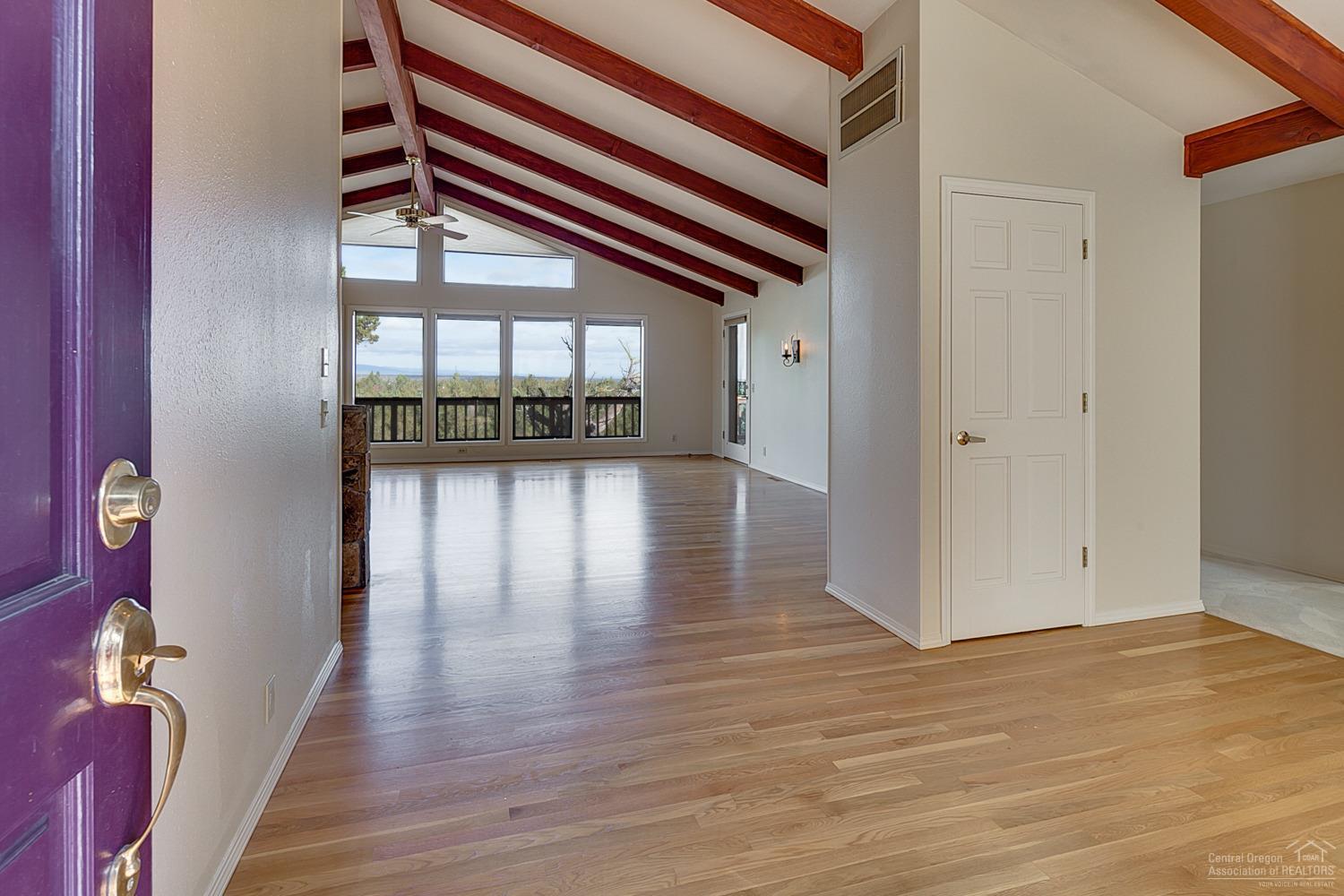Howells Hilltop - Residential