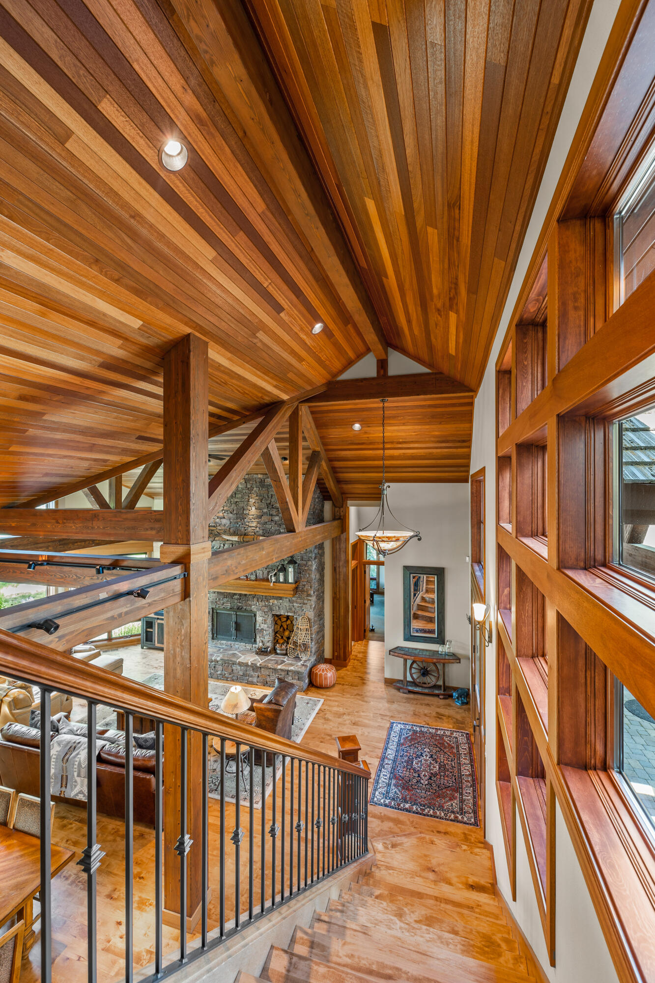 Broken Top - Residential