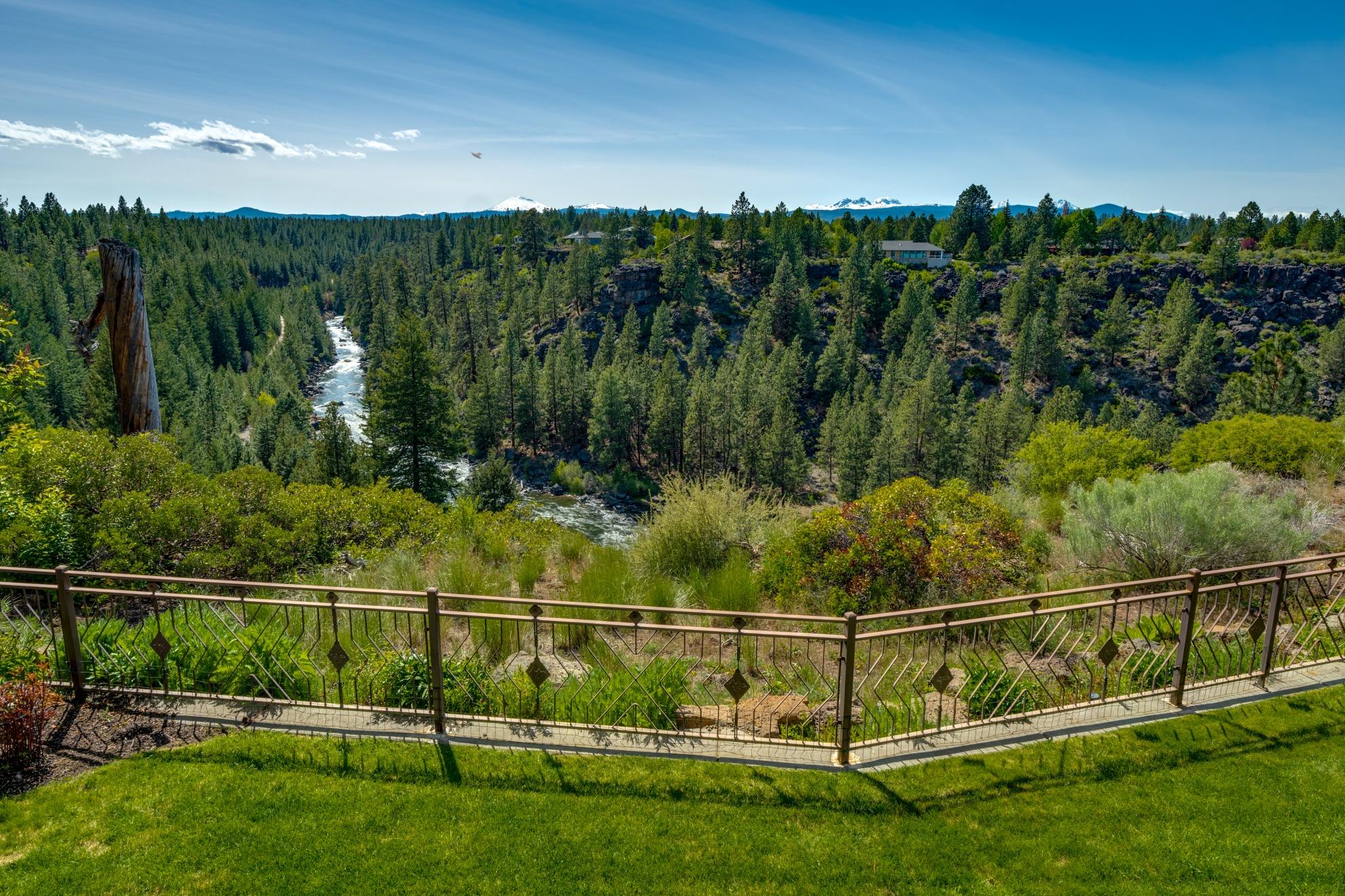 Mtn River Estates - Residential