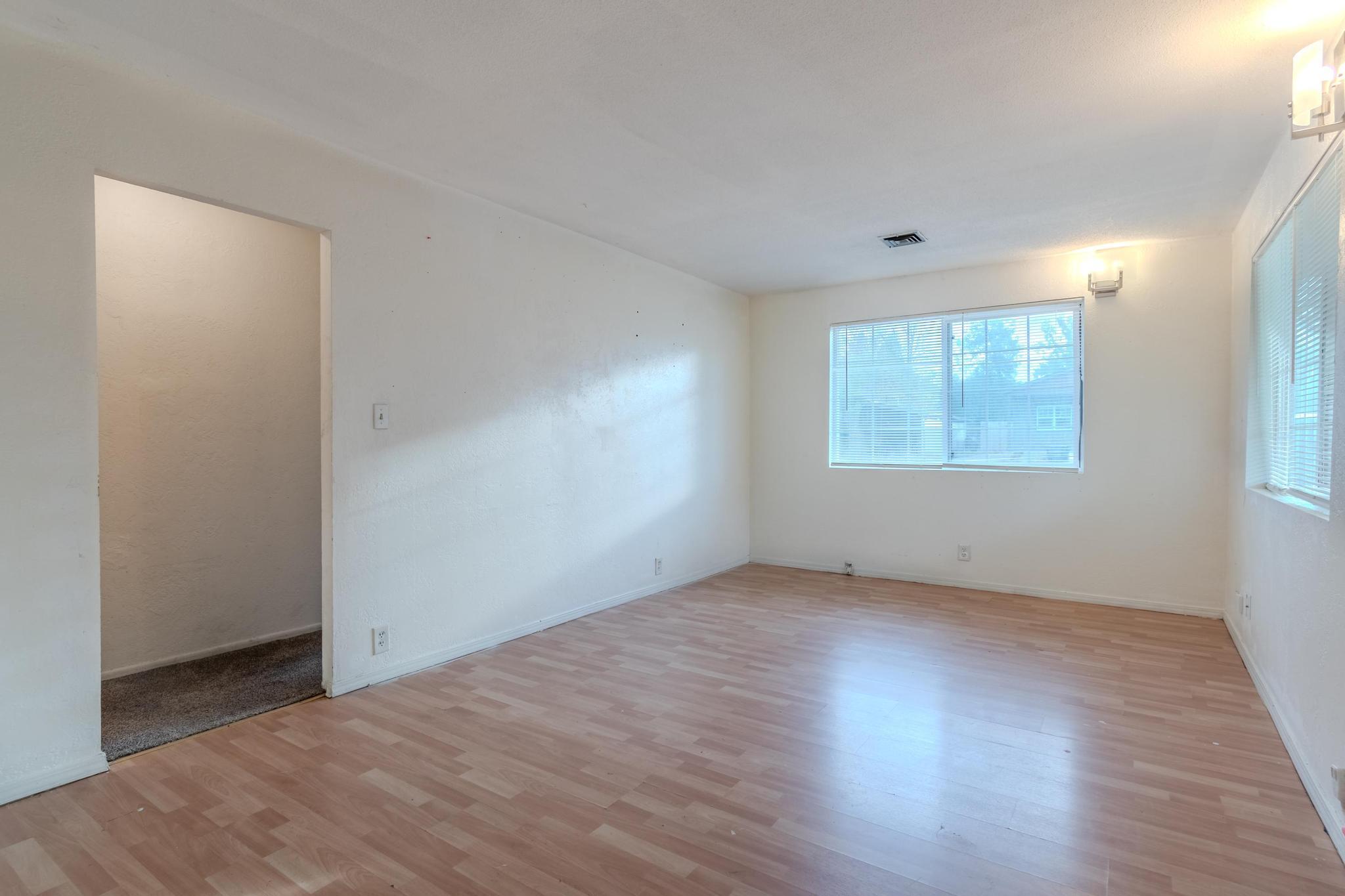 Laurelhurst Addition - Residential