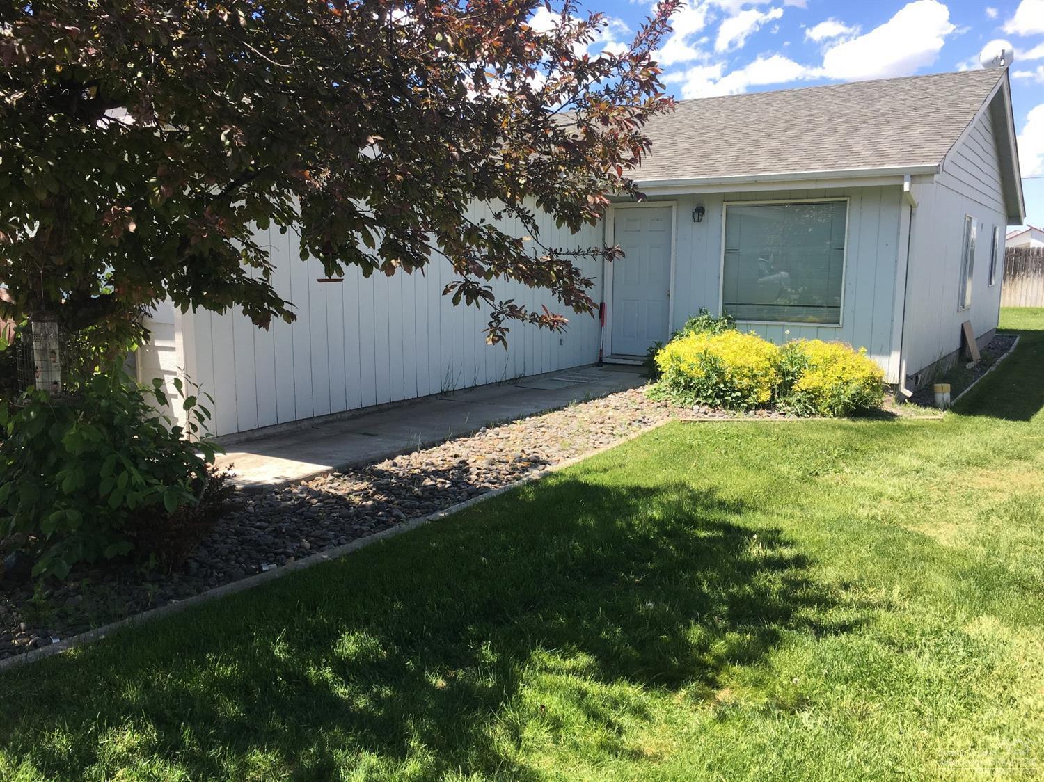 Fantastic opportunity. Solid rental history with a good future return on your investment or you may want to live in one unit and use the rent from the other to offset your mortgage payment. 2 bedroom, 1 bath with washer and dryer hookups. Attached garage and large fenced, landscaped yard. Years of no vacancy. Great location and only minutes to downtown. Not in the Prineville flood plain.
