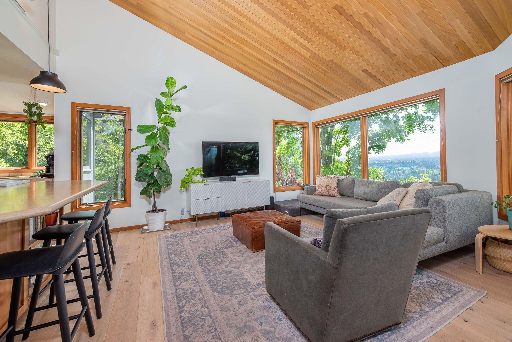 West Hills - Residential