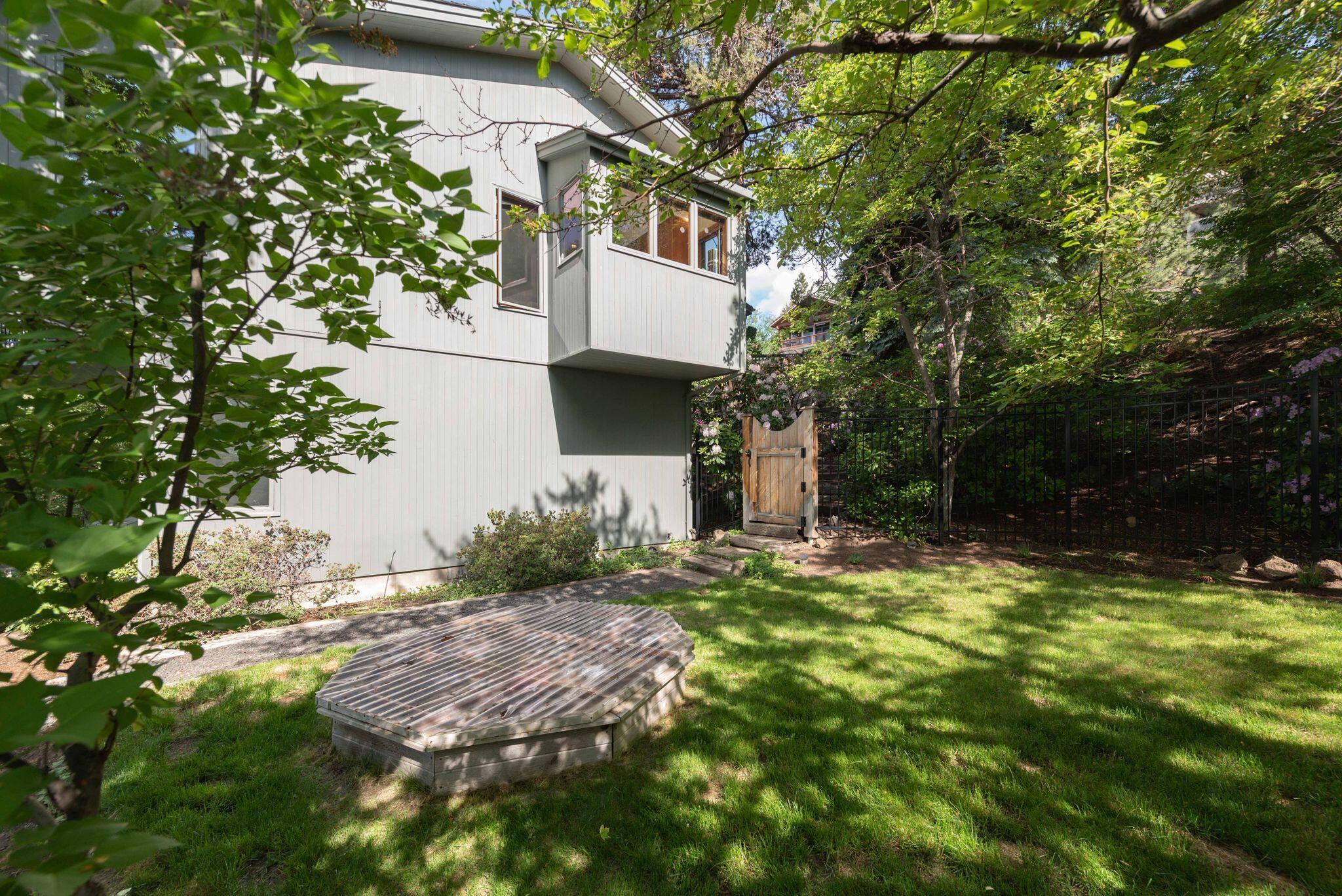 West Hills - Residential