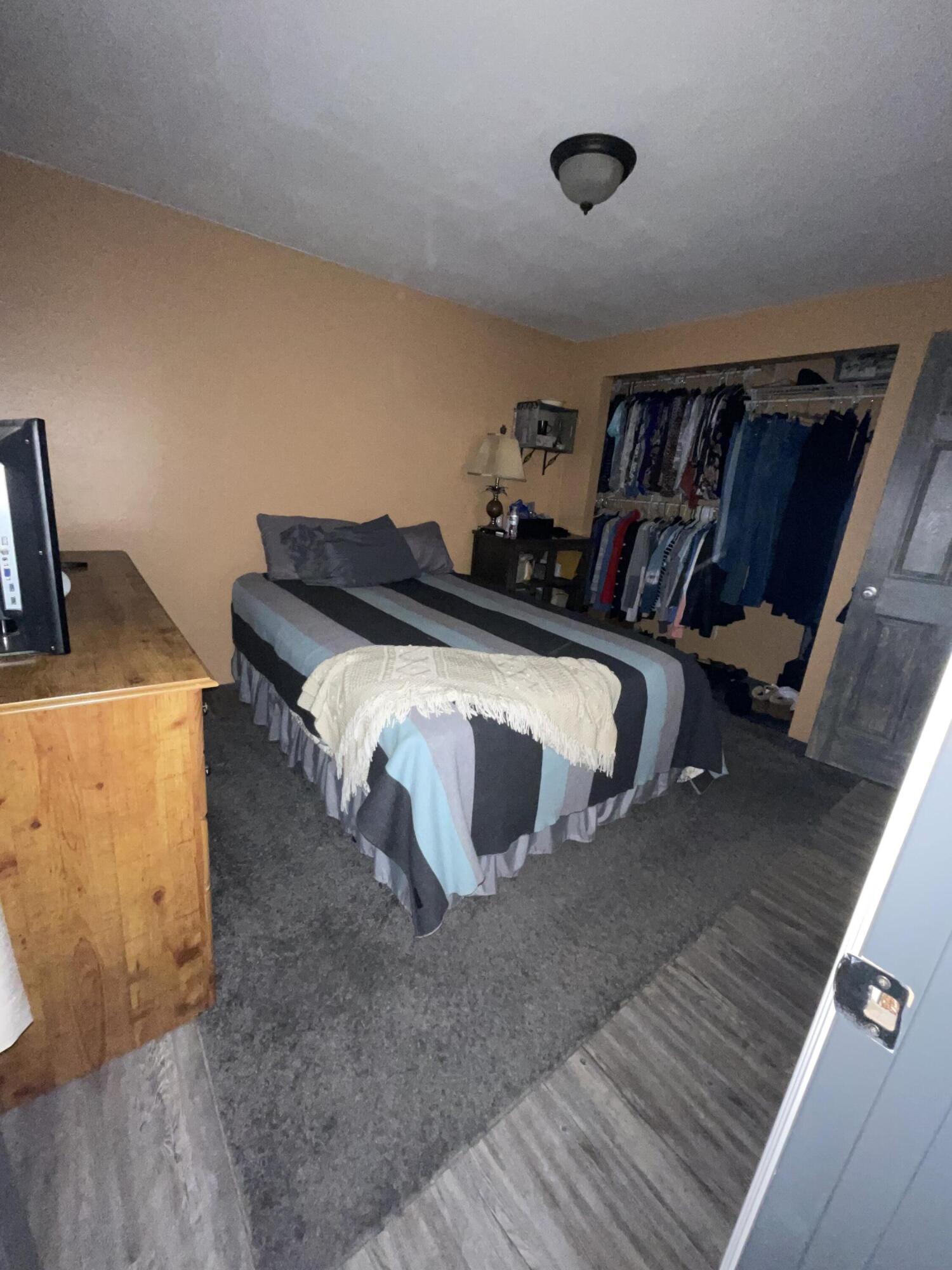 Old Orchard Manor - Residential