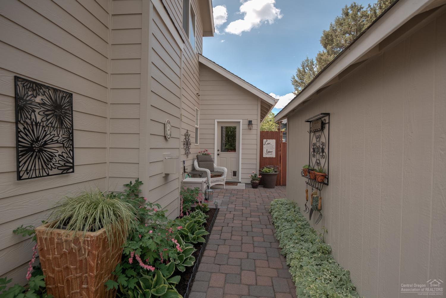 Hawks Ridge - Residential