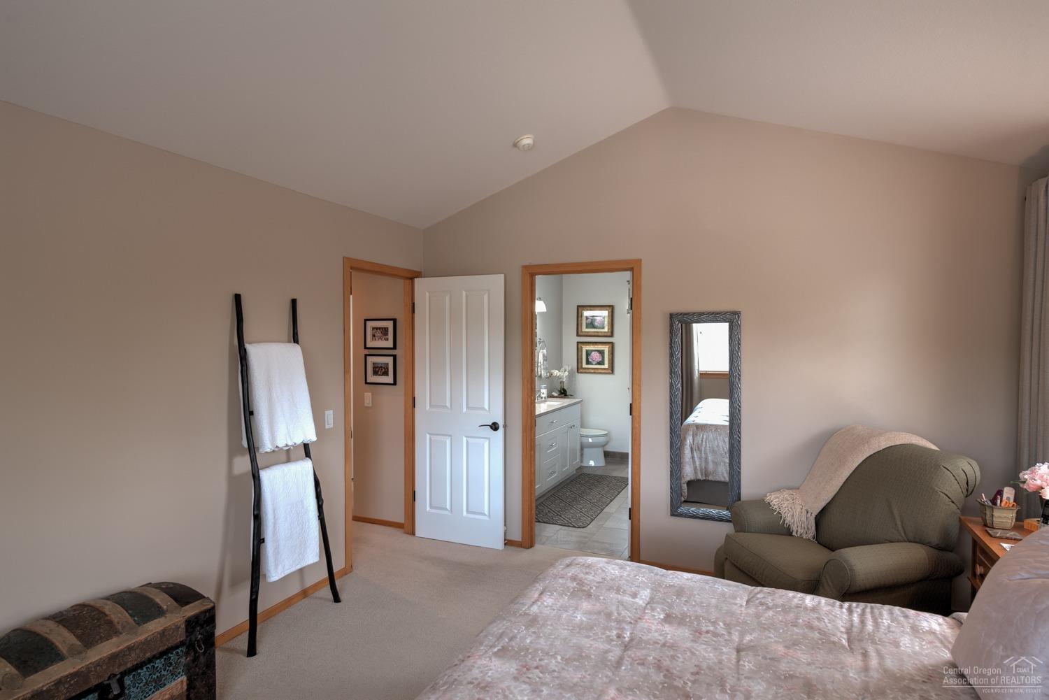 Hawks Ridge - Residential