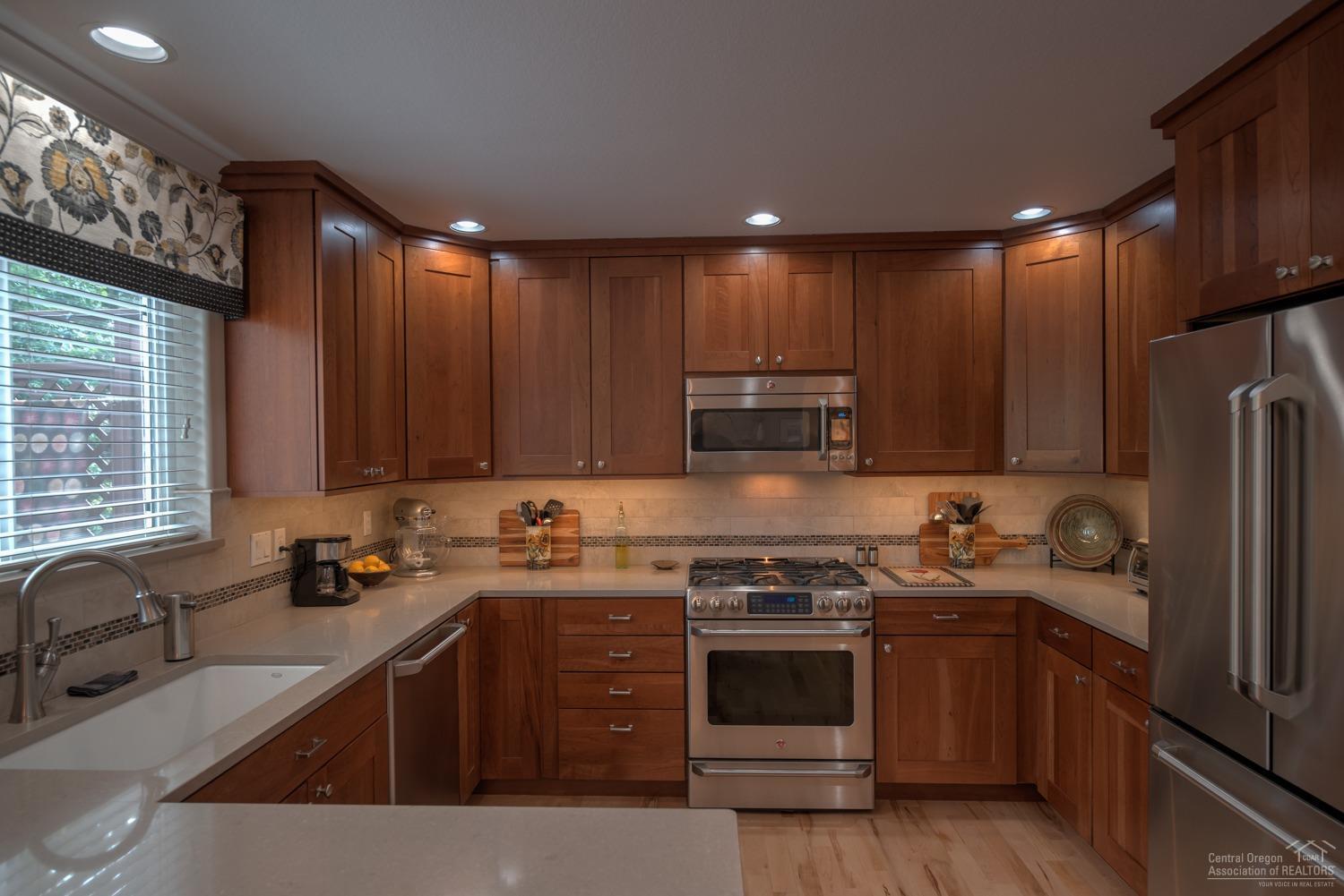 Hawks Ridge - Residential