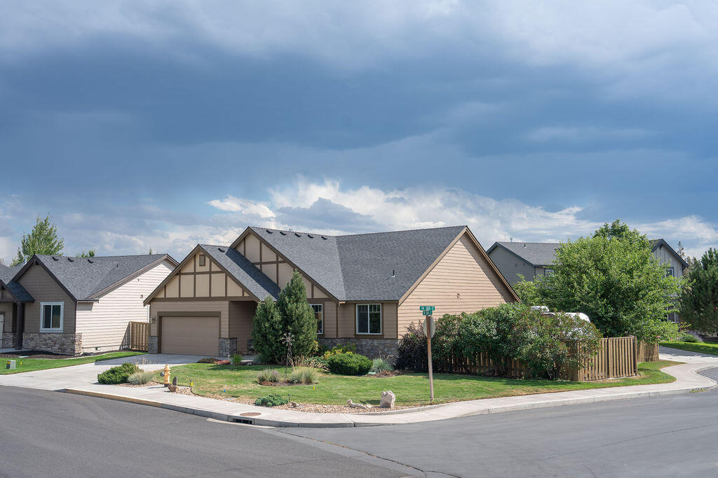 Summit Crest - Residential