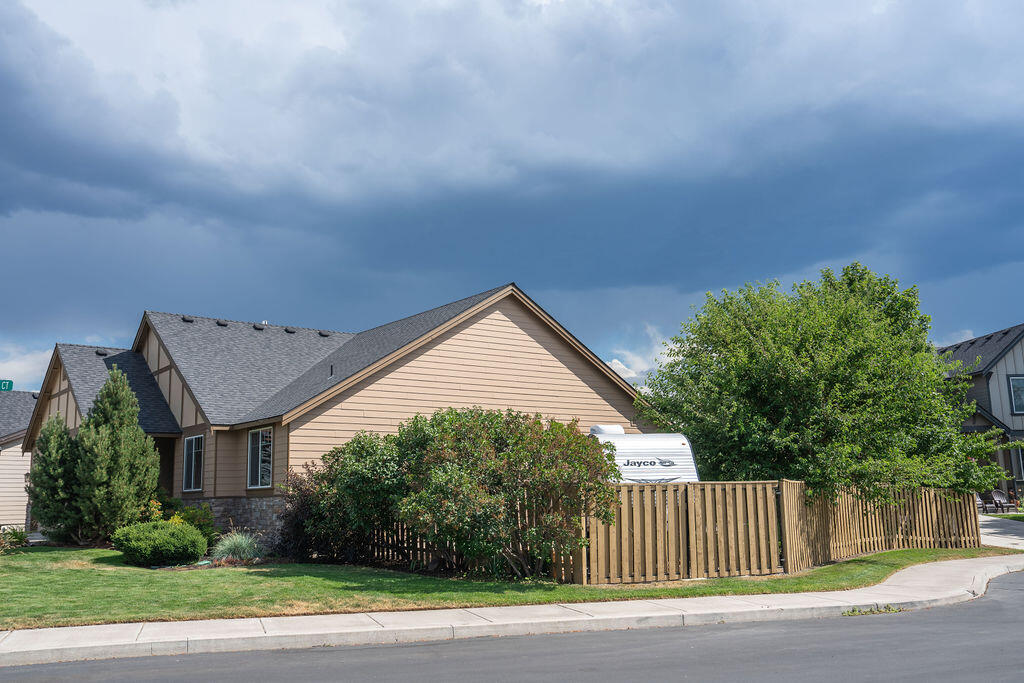 Summit Crest - Residential