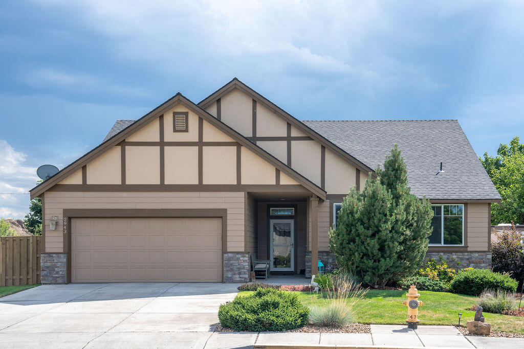 Summit Crest - Residential