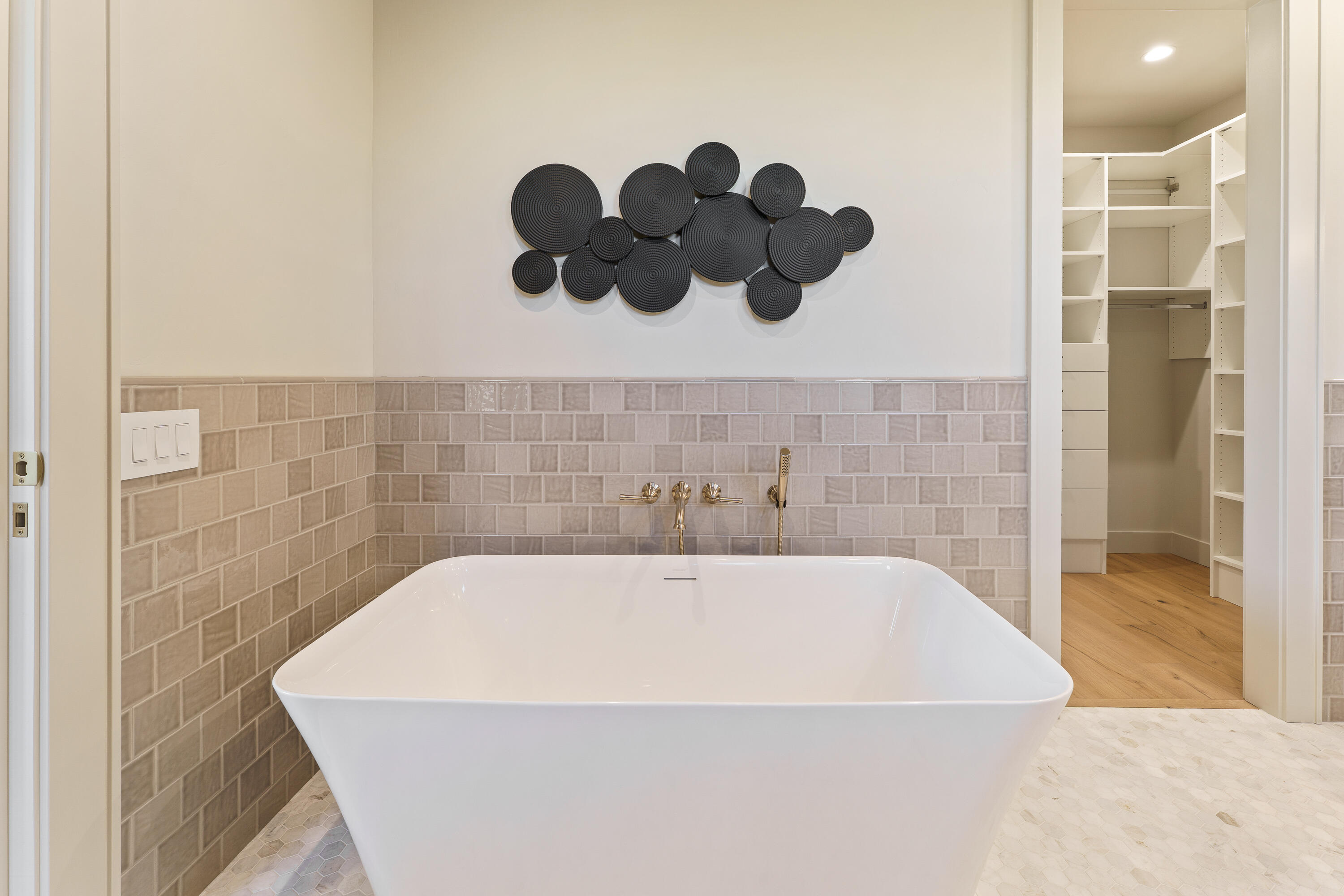 Discovery West Phase 5 - Residential