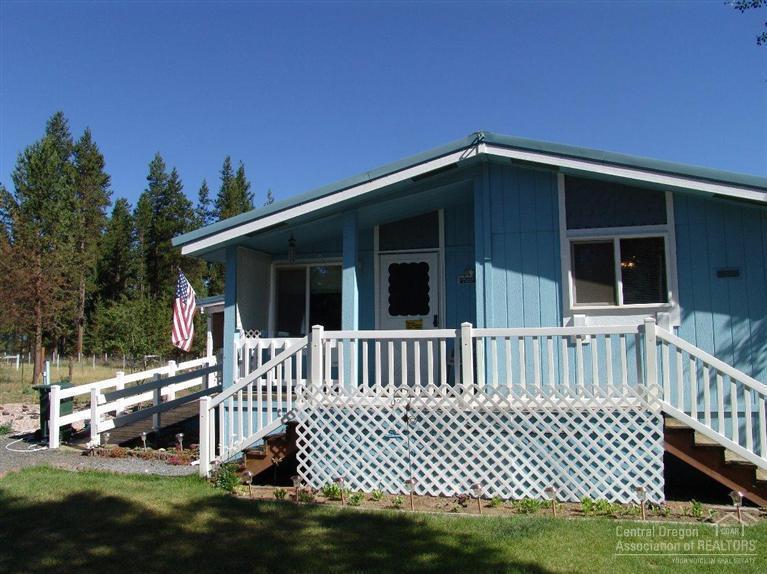 Los Pinos - Residential