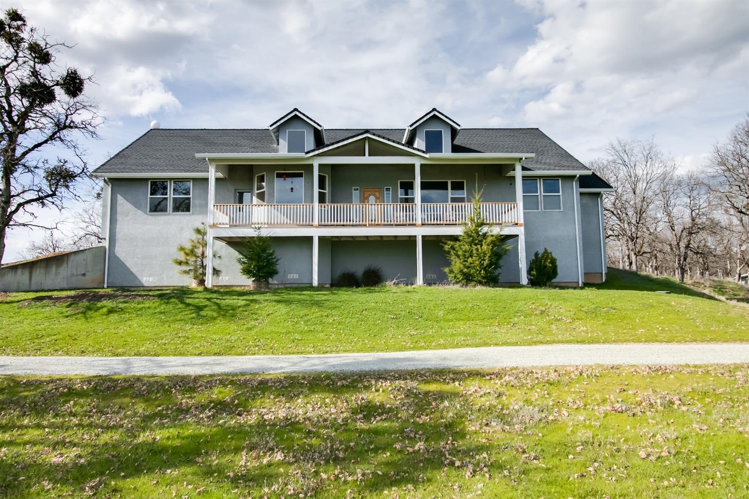 Your Oregon Dream Home Awaits~ purposefully positioned on a rolling knoll to capture expansive territorial views, this property blends the modern comforts of a new home with the feeling of a country homestead. Features include: all main living on 1 level, an open floor plan, high ceilings, skylights, bamboo & tile floors stainless appliances, recirculating hot water, gas fireplace,central vac. & more! Custom built with plenty of storage in mind, you'll love the cabinetry inside,along with the large finished 3 car garage and will be totally surprised by the HUGE 13x78 ft under home storage as well. With 8 ft high ceilings & basic flooring,electrical & easy access to water, it can be finished out to your exact specs. Maybe a shop? Outside you can relax and enjoy the peaceful view from a wonderful deck. Or maybe its time for a family get-together.. there's plenty of room ~ 4.70 usable acres. See for yourself why this property won't last long!