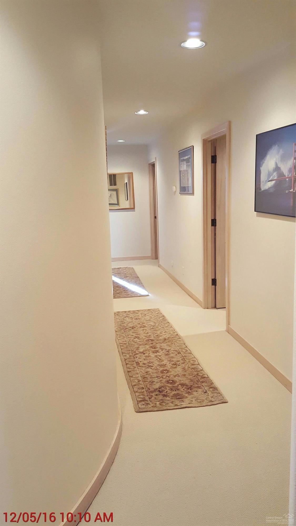 Fairway Crest Village - Residential