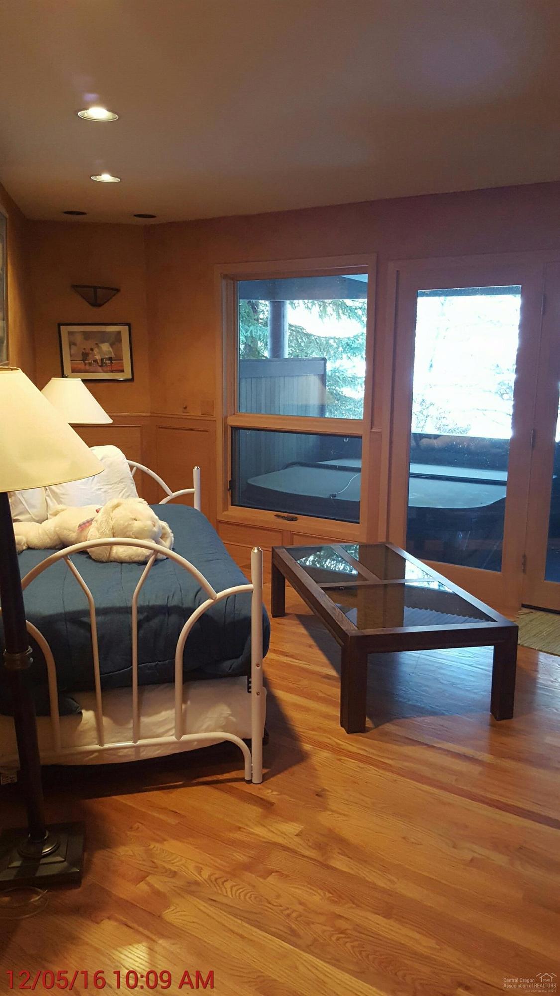 Fairway Crest Village - Residential