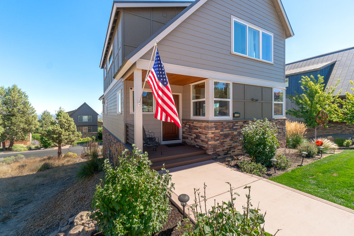 Contemporary style home in the center of the High Desert landscape. Situated on the north slope of Eagle Crest's Highland Park community, enjoy spectacular views of Smith Rock, Grizzly, the Ochocos & Redmond city lights. Built in 2016 by Powell Builders, this home offers a comfortable setting w/high end finishes, easy entertaining spaces & tons of windows to bring in natural light & showcase the views. Main living area features a Chef's style kitchen complete w/ SS appliance package, gas range & central island w/breakfast bar. Warm, classic tones throughout, even the slab Quartz counters! Upper floor hosts the spacious Master Suite & 2 additional guest rooms. NE facing Master w/dual walk in closets, bath w/modern walk in tile shower & glass surround. Double sinks in the vanity & tons of storage. Triple garage w/a tandem bay which doubles as a den/hobby area. Living in Eagle Crest includes access to 3 recreation centers, golf, tennis, pickleball, spa, miles of trails & much more.