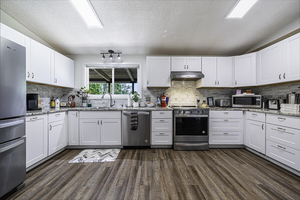 Siskiyou Village Unit No 1 - Residential