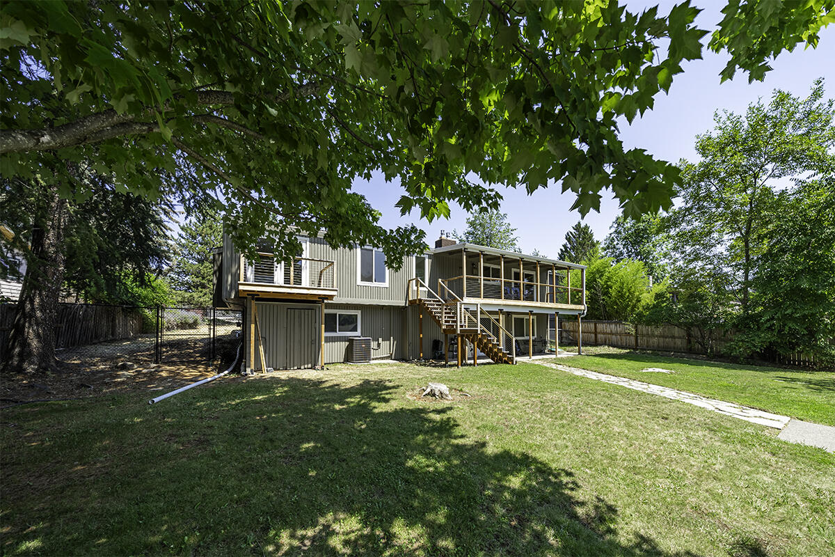 Siskiyou Village Unit No 1 - Residential