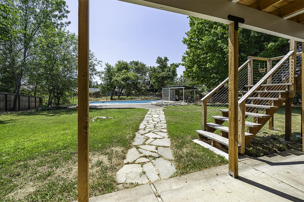 Siskiyou Village Unit No 1 - Residential