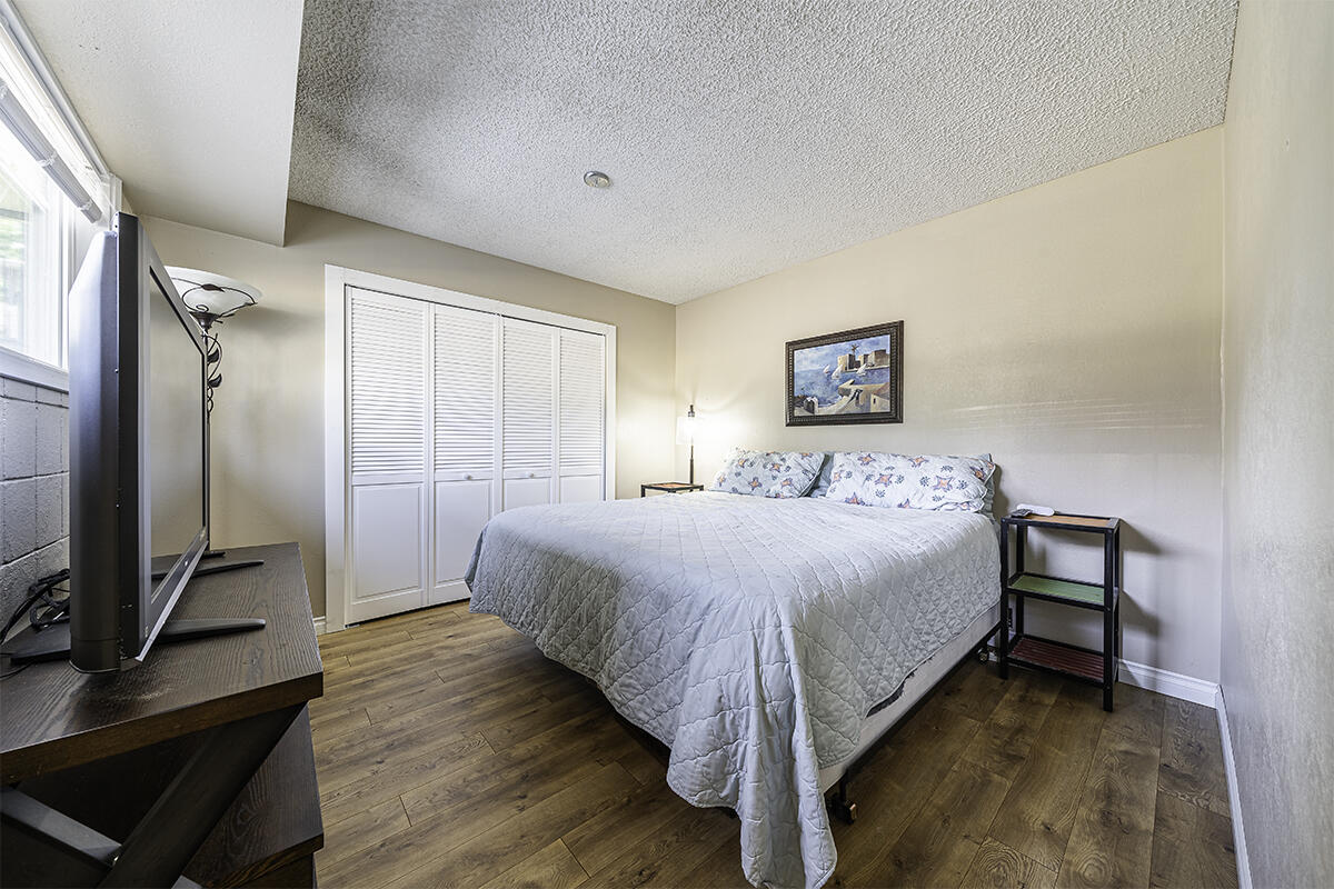 Siskiyou Village Unit No 1 - Residential