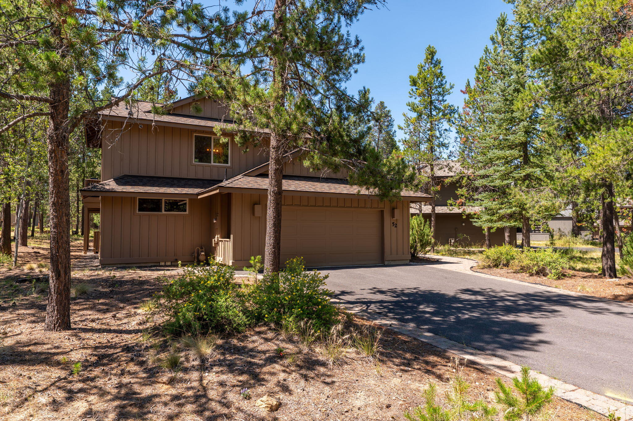Fairway Crest Village - Residential