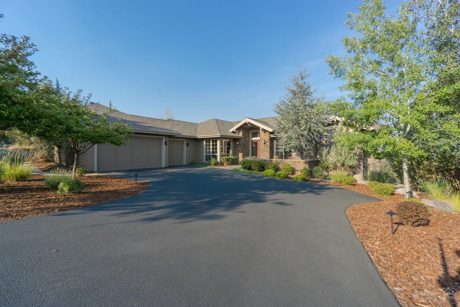 Eagle Crest - Residential
