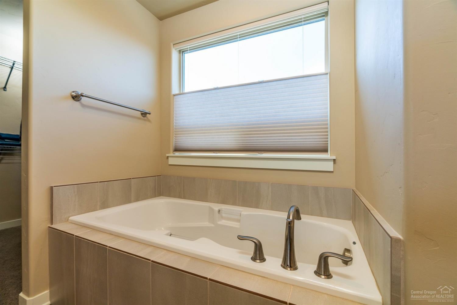 Ochoco Pointe - Residential