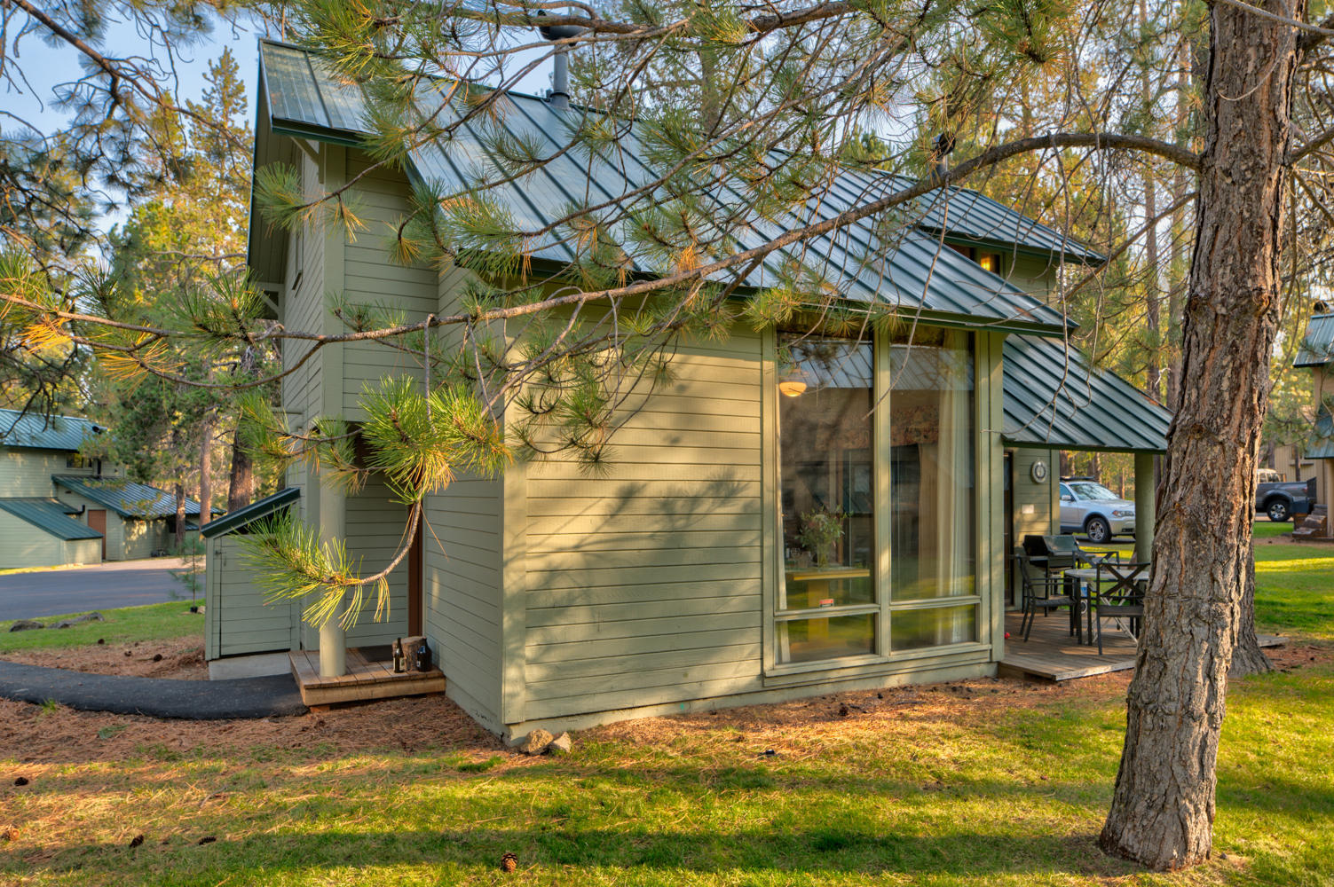 Ranch Cabins - Residential