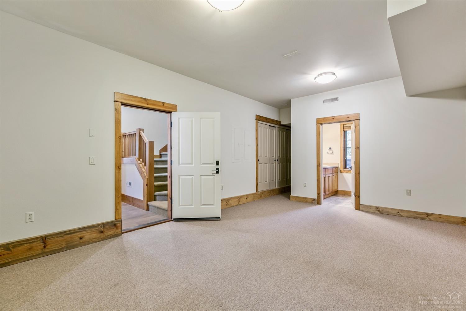 Lisle Acres - Residential