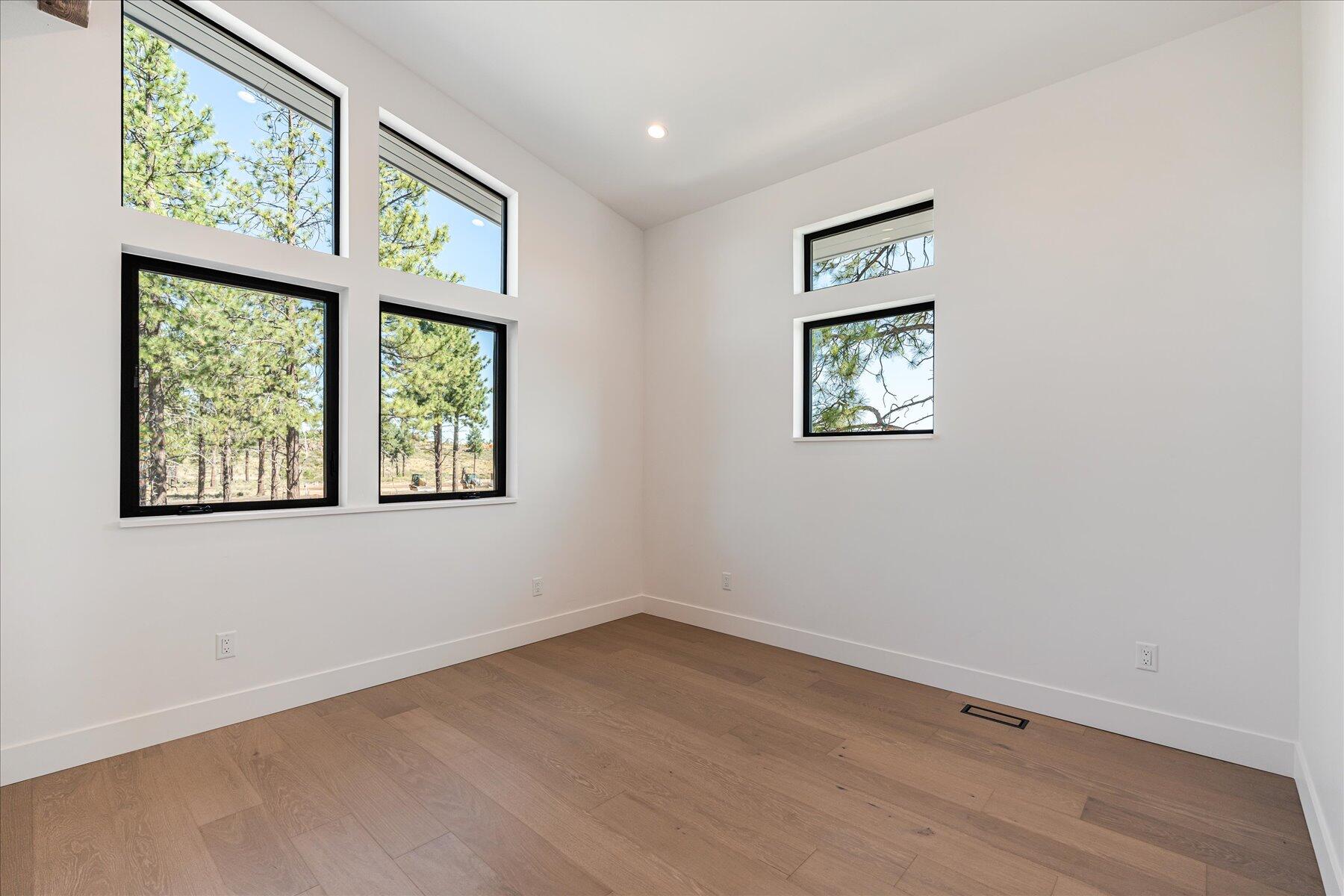 Discovery West Phase 6 & 7 - Residential