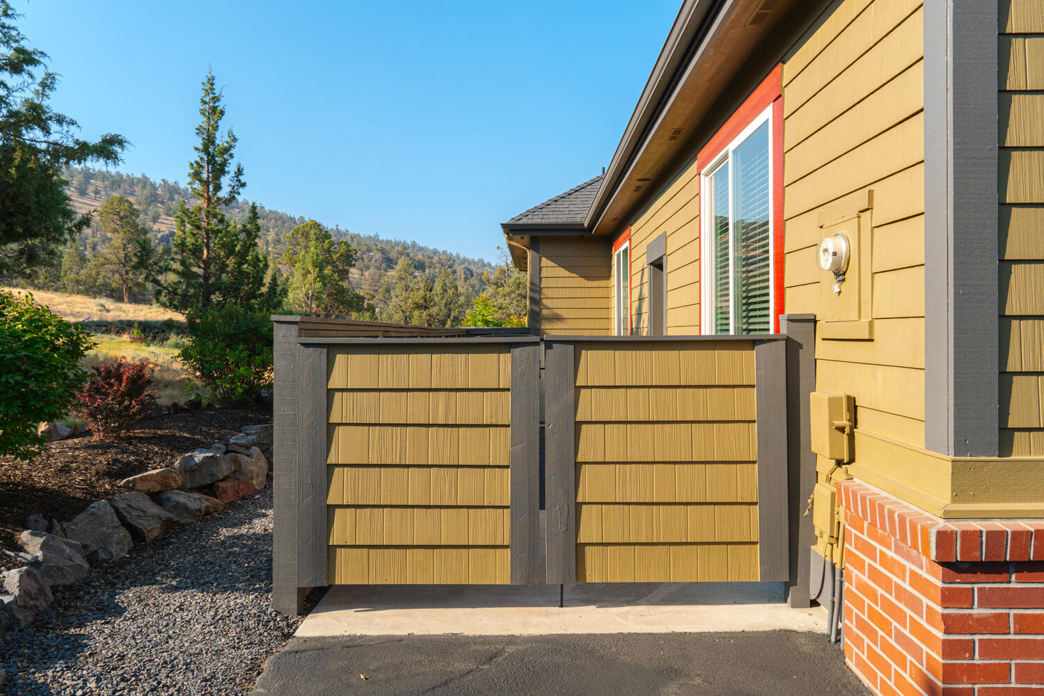 Eagle Crest - Residential