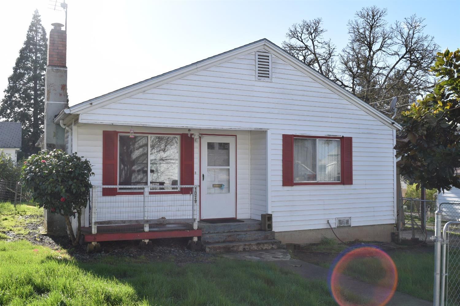 Genuine rehab opportunity with equity to spare. Do your numbers and come take a look. Seller is not interested in multiple offer situation. First full price offer is the winner.