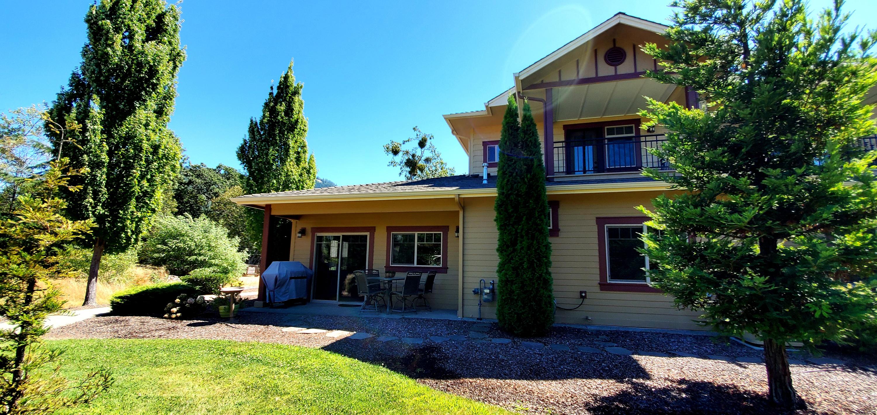 Sequoia Village - Residential