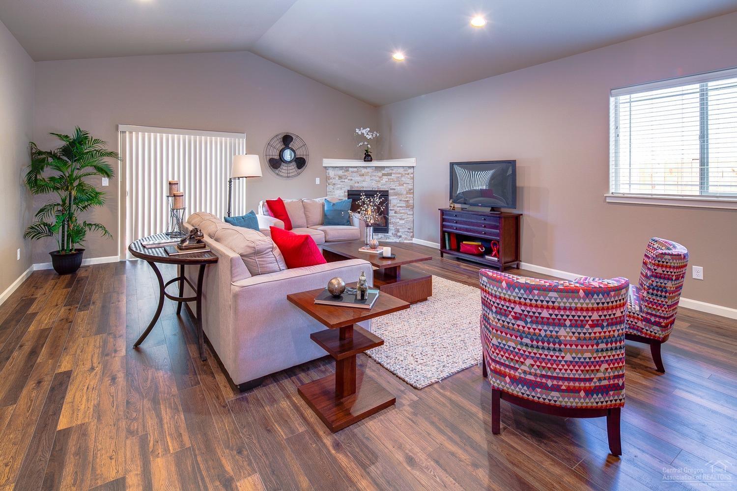 Canyon Crossing - Residential