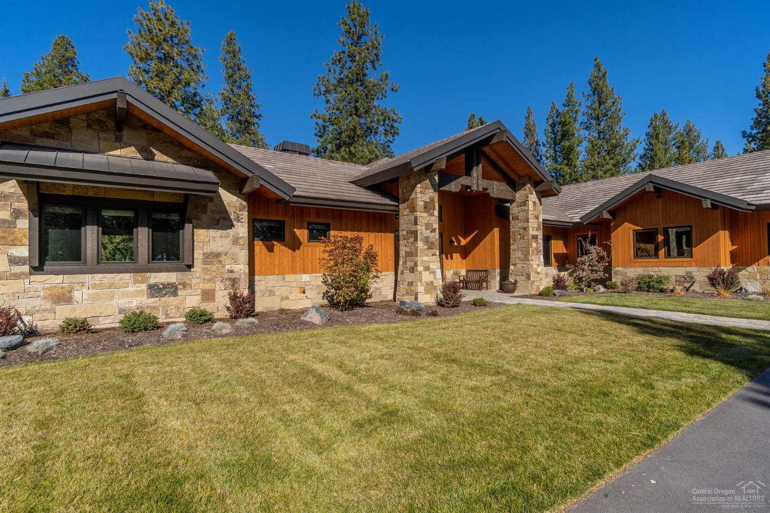 The Highlands at Broken Top - Residential