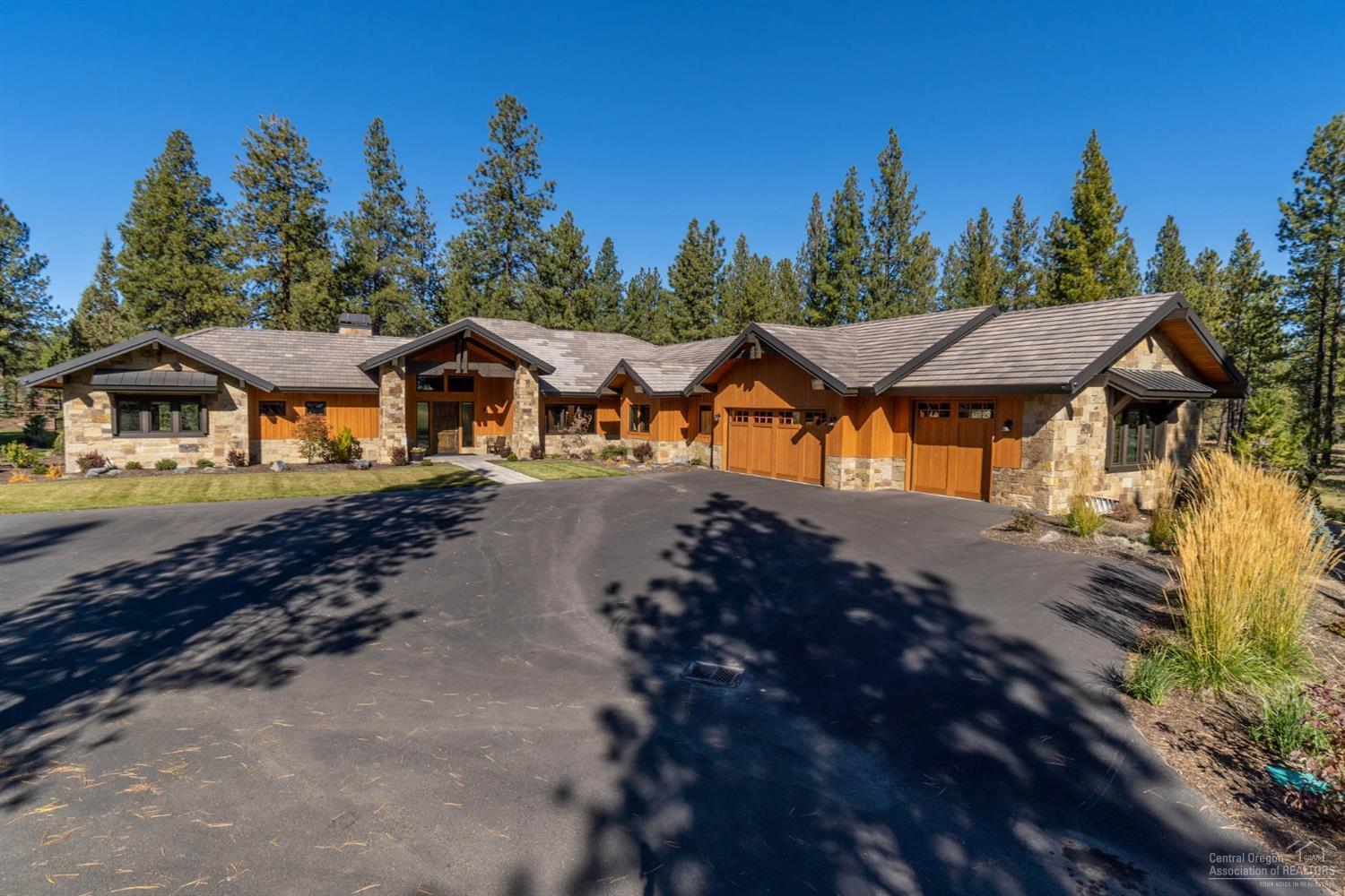 The Highlands at Broken Top - Residential