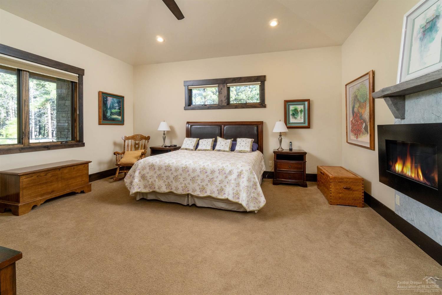 The Highlands at Broken Top - Residential