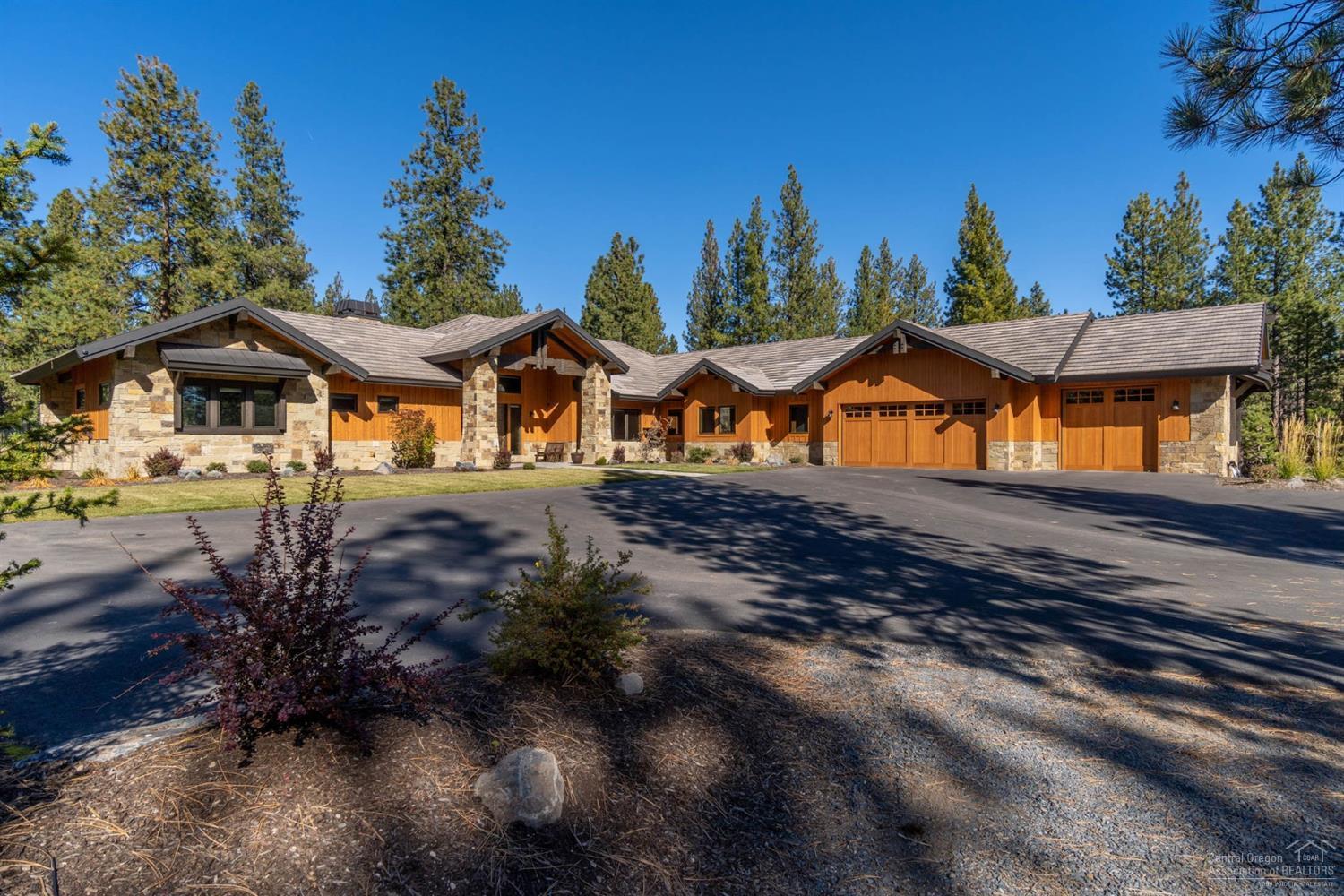 The Highlands at Broken Top - Residential